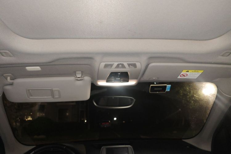 BMW X1 2017 #20 BMW X1 2017 car image #20