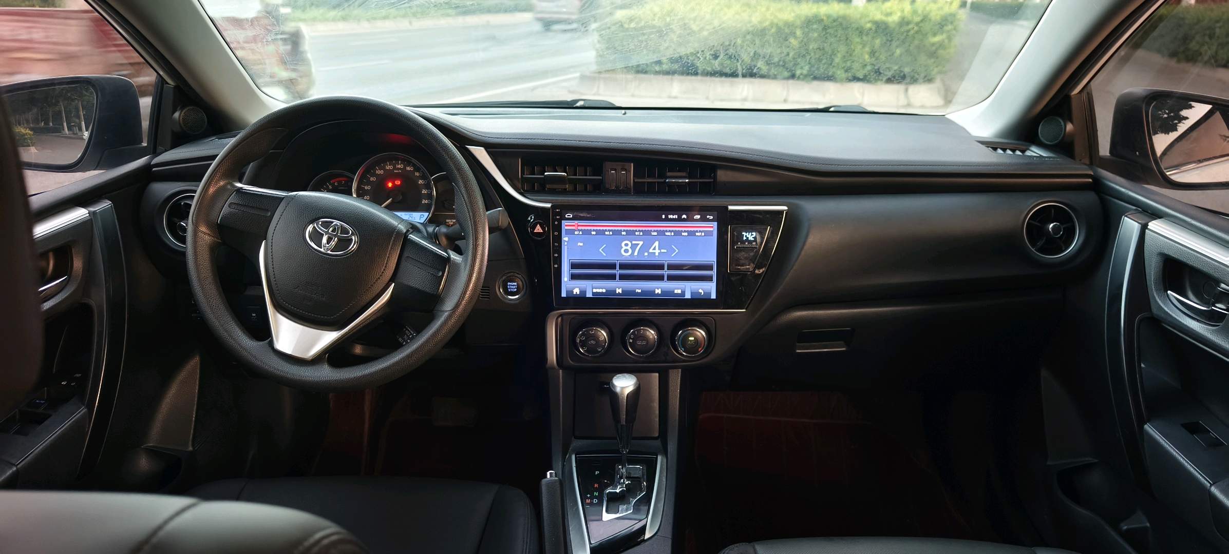 Toyota Corolla 2018 imagen de coche #8