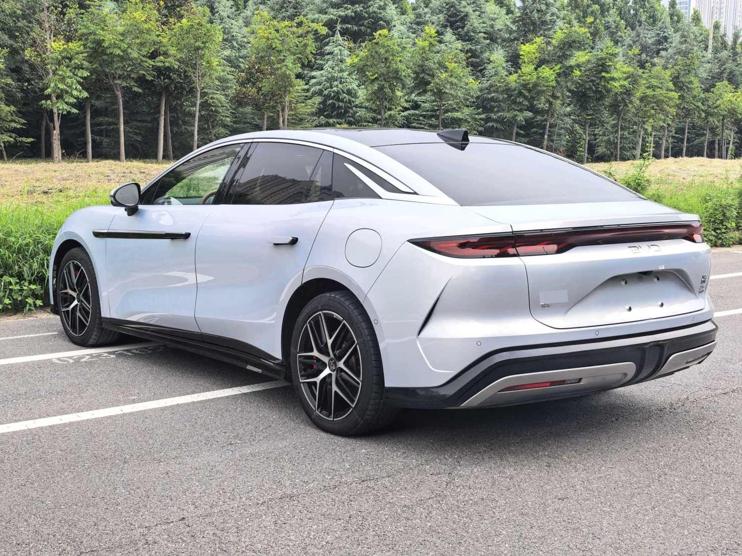 BYD HanL 2025 #11 BYD HanL 2025 imagem de carro #11
