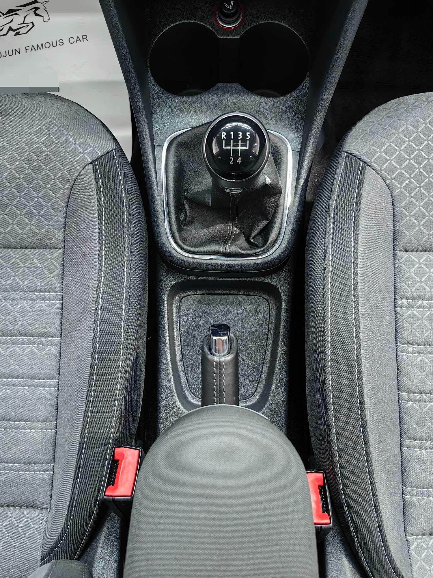 Volkswagen Polo 2015 #6 Volkswagen Polo 2015 car image #6
