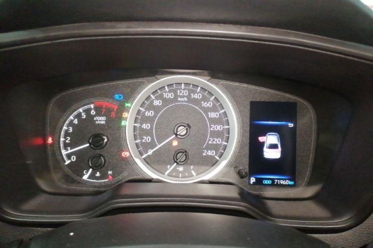 Toyota Corolla 2021 car image #12