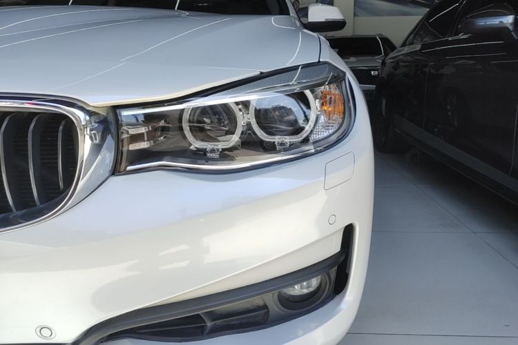 BMW 3 Series GT 2015 #23 BMW 3 Series GT 2015 car image #23