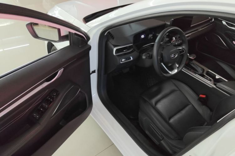 GEELY Emgrand 2023 car image #16