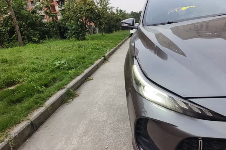 MG 5 2025 #9 MG 5 2025 image de voiture #9