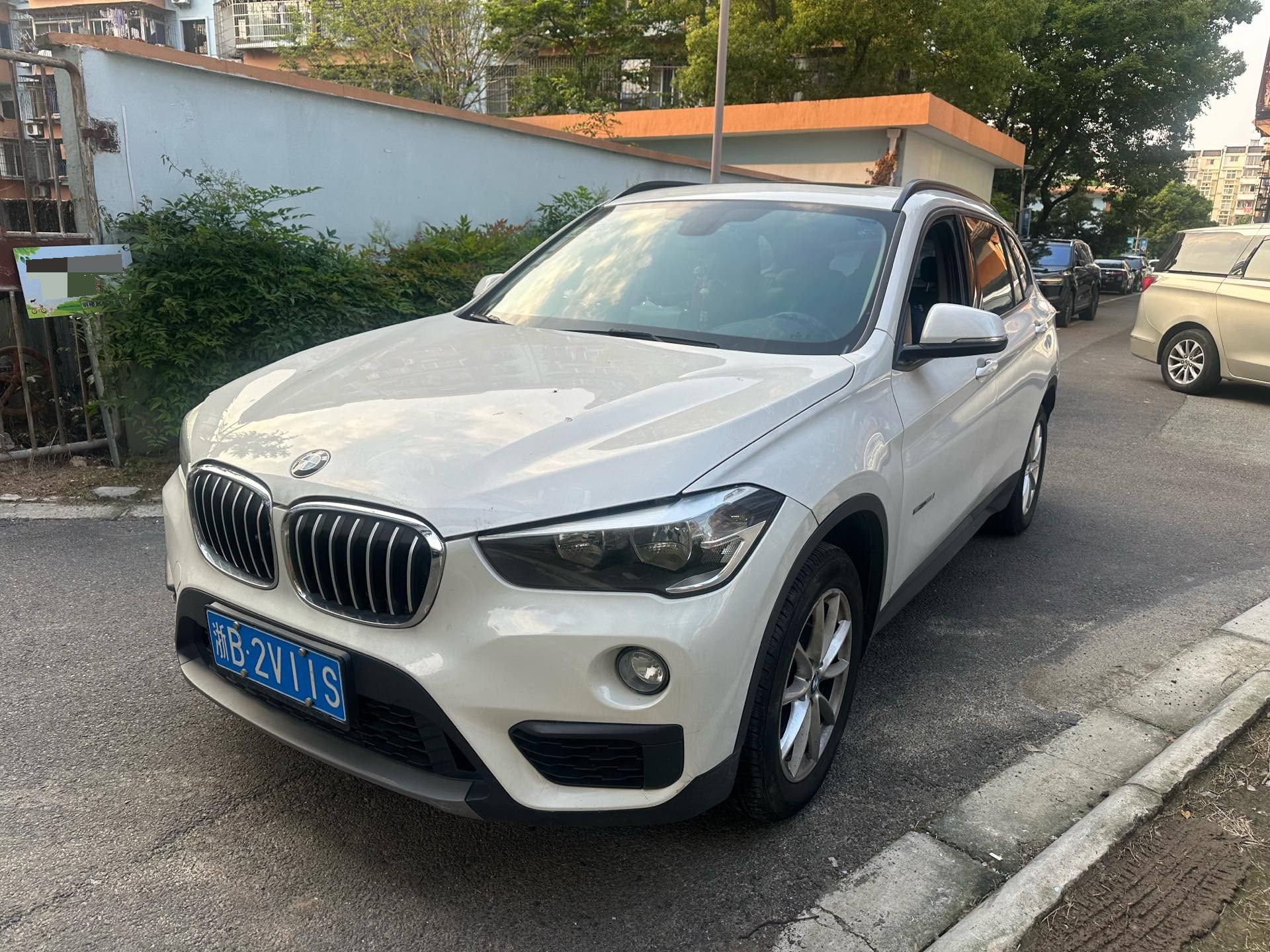 BMW X1 2016 car image 