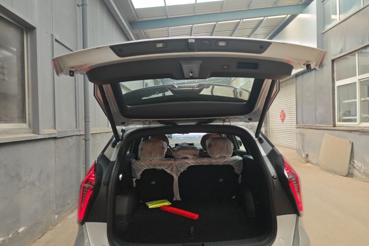 GEELY Boyue L 2026 image de voiture #19