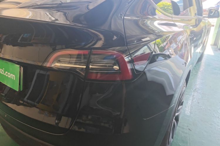 Tesla Model Y 2022 #8 Tesla Model Y 2022 car image #8