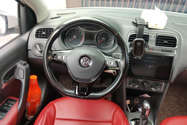 Volkswagen Polo 2018 #15 Volkswagen Polo 2018 car image #15