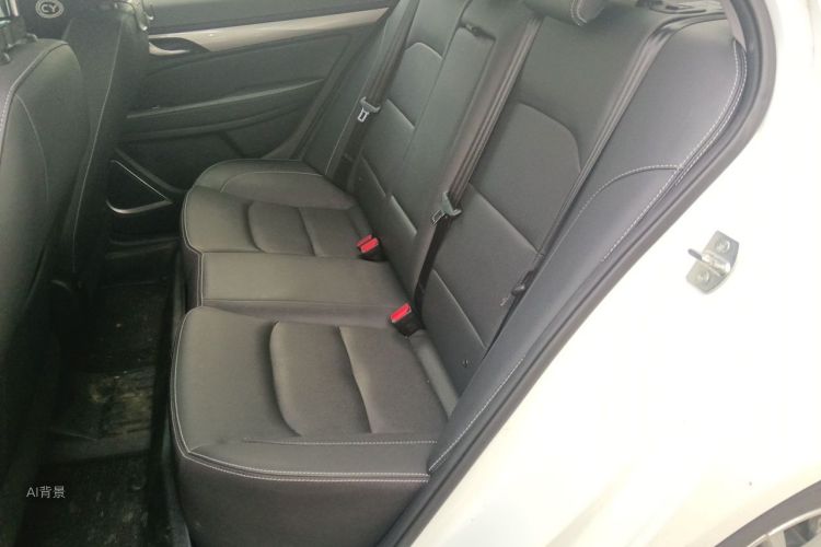 GEELY Emgrand 2020 car image #19