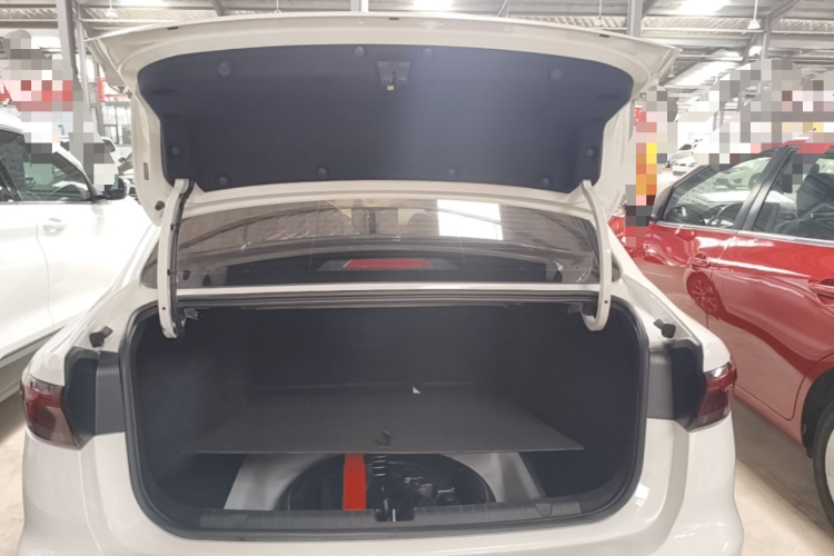 GEELY Emgrand 2022 car image #19