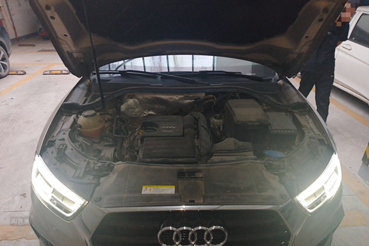 Audi Q3 2019 immagine di auto #22
