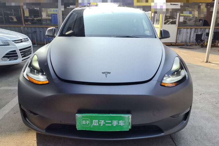 Tesla Model Y 2021 car image #3