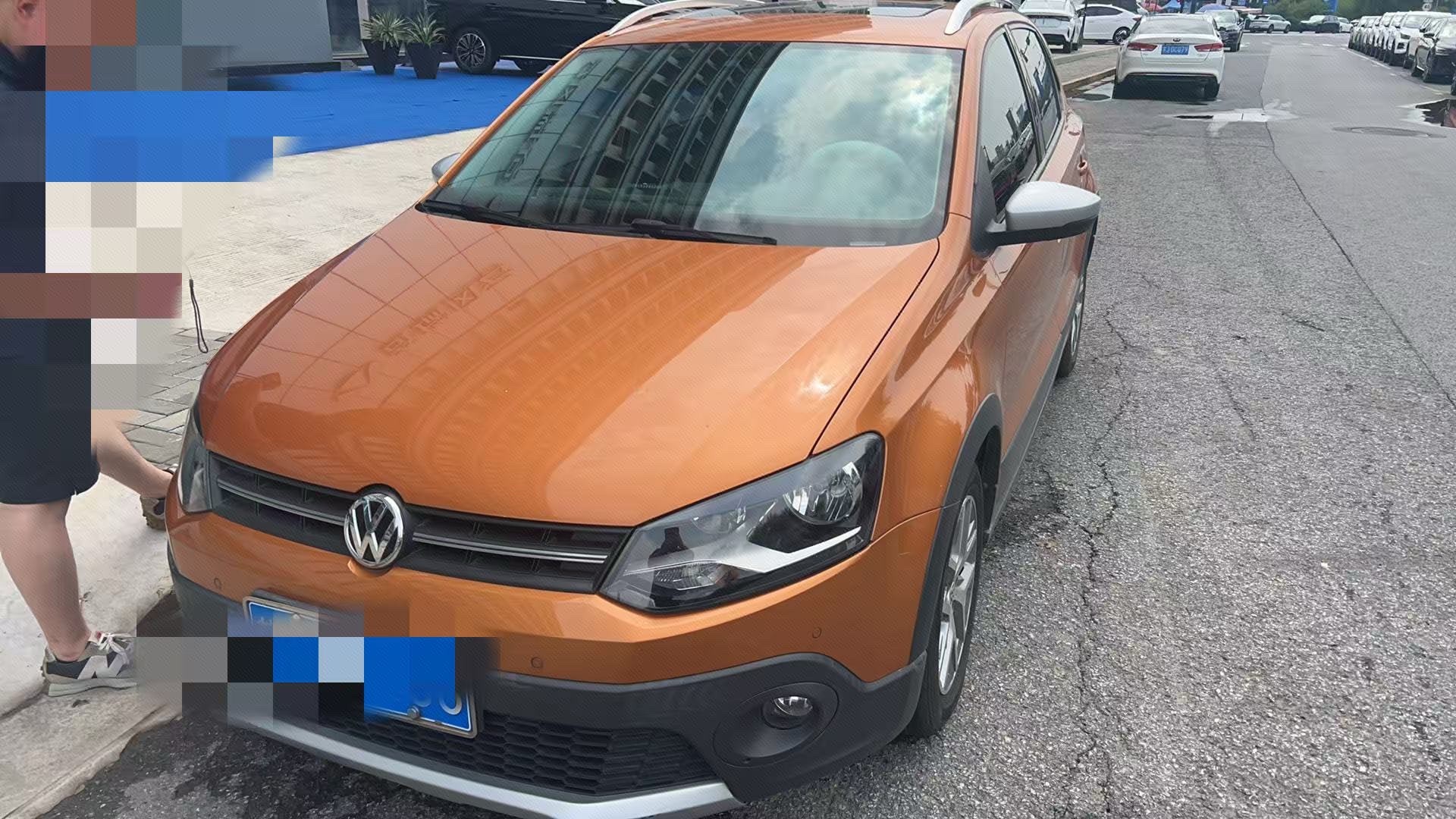 Volkswagen Polo 2015 Volkswagen Polo 2015 car image