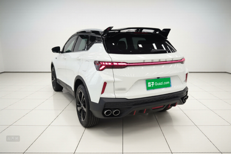 GEELY Coolray 2023 immagine di auto #5