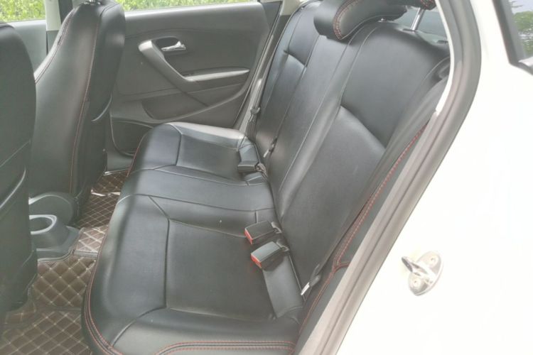Volkswagen Polo 2017 #13 Volkswagen Polo 2017 car image #13