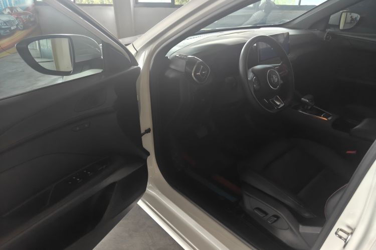 MG 5 2025 car image #12