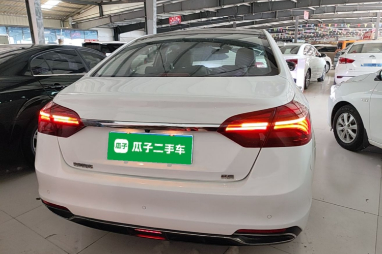 GEELY Emgrand 2019 #6 GEELY Emgrand 2019 car image #6