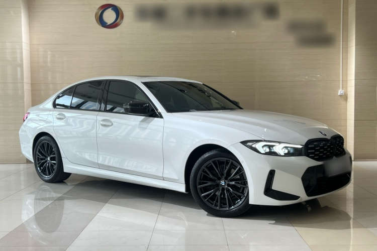 BMW 3 Series 2024 #4 BMW 3 Series 2024 car image #4
