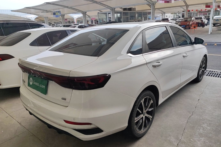 GEELY Emgrand 2022 car image #5
