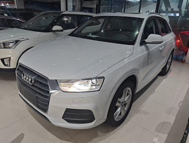 Audi Q3 2016 car image 
