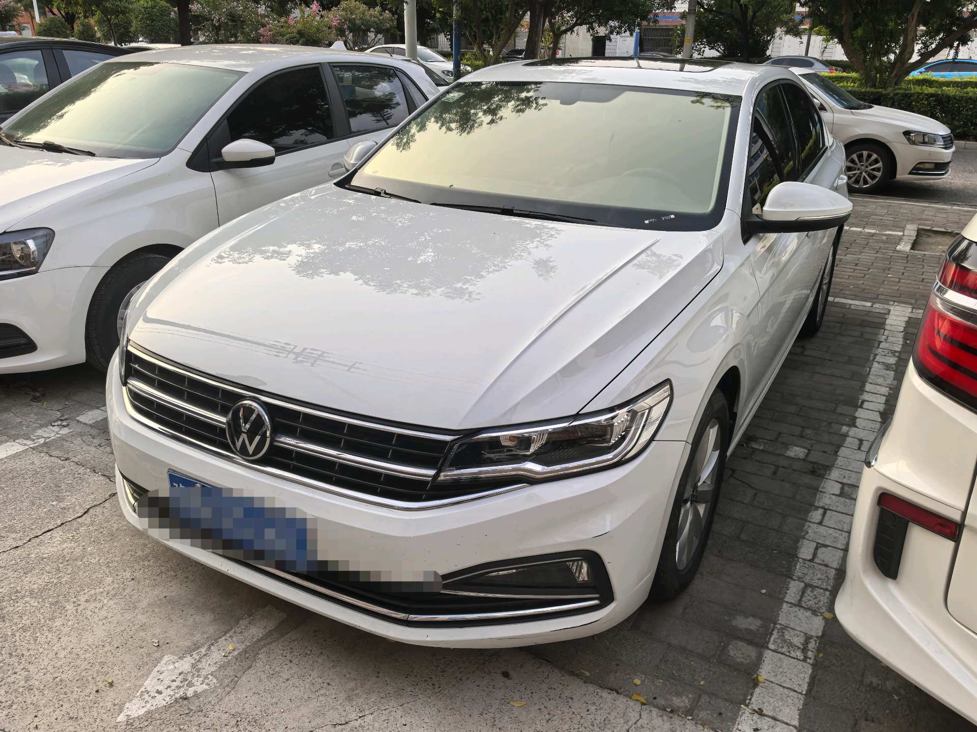 Volkswagen Bora 2021 car image 