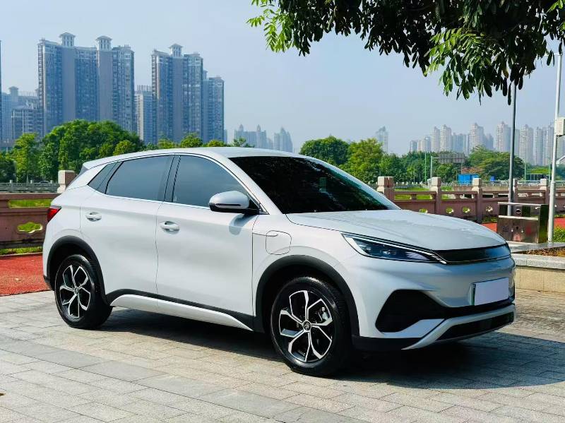 BYD Yuan Plus 2023 #3 BYD Yuan Plus 2023 car image #3