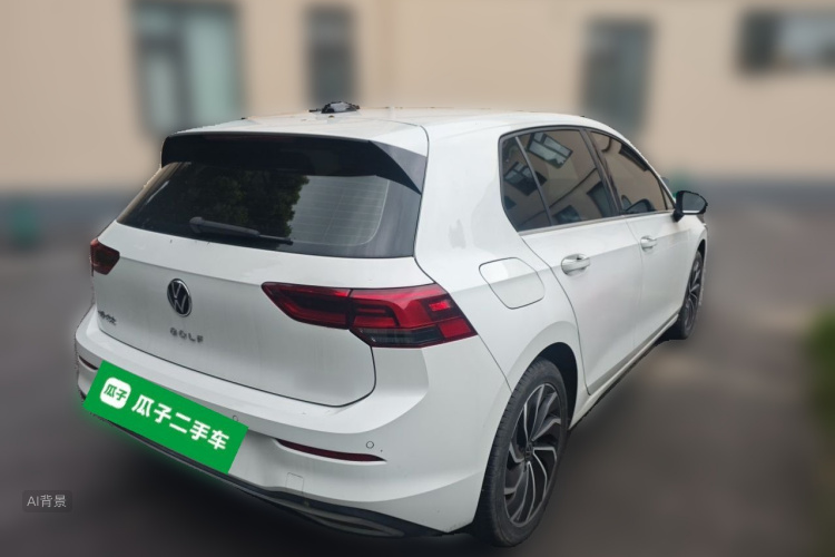 Volkswagen Golf 2022 car image #7