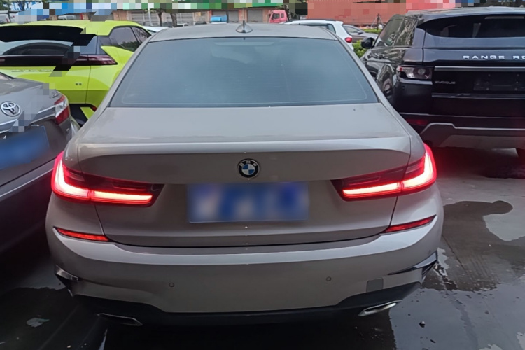 BMW 3 Series 2020 #6 BMW 3 Series 2020 immagine di auto #6