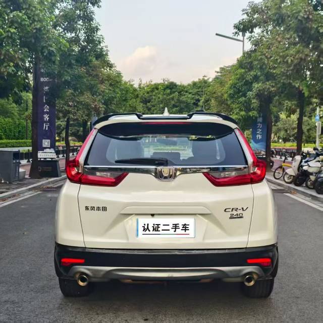 Honda CR-V 2017 car image #8