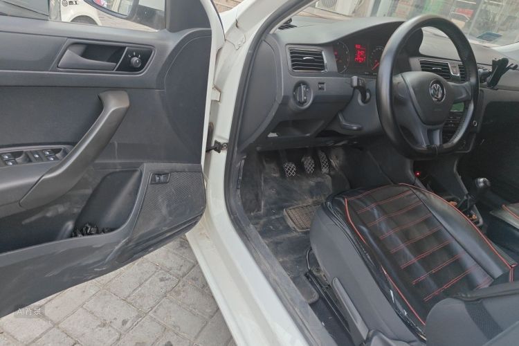 Volkswagen Santana 2018 car image #18