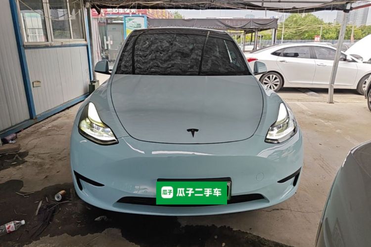 Tesla Model Y 2022 #3 Tesla Model Y 2022 car image #3
