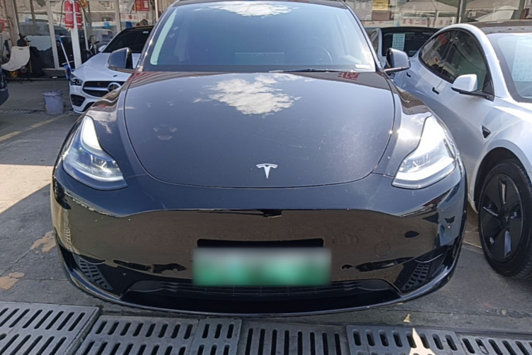 Tesla Model Y 2022 #3 Tesla Model Y 2022 immagine di auto #3
