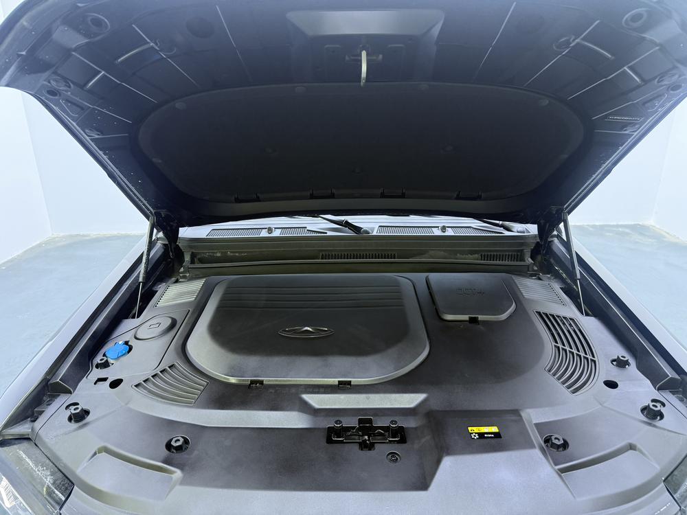 Jetour Traveller 2024 car image #10