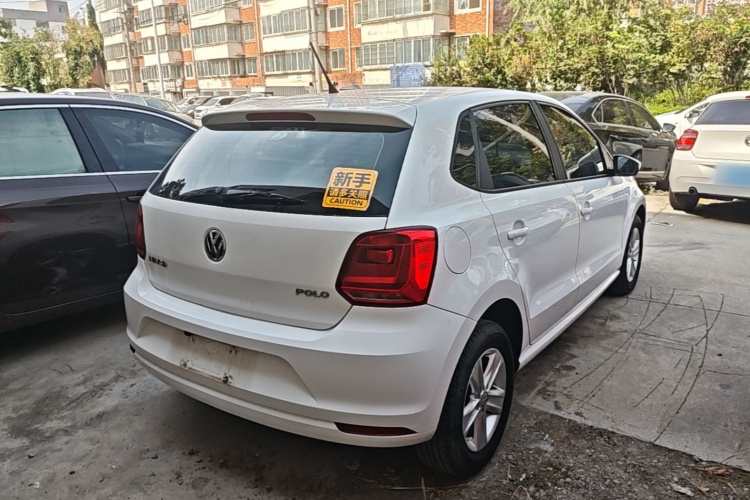 Volkswagen Polo 2015 #7 Volkswagen Polo 2015 car image #7