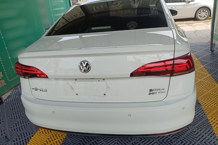 Volkswagen Bora 2019 изображение автомобиля #4