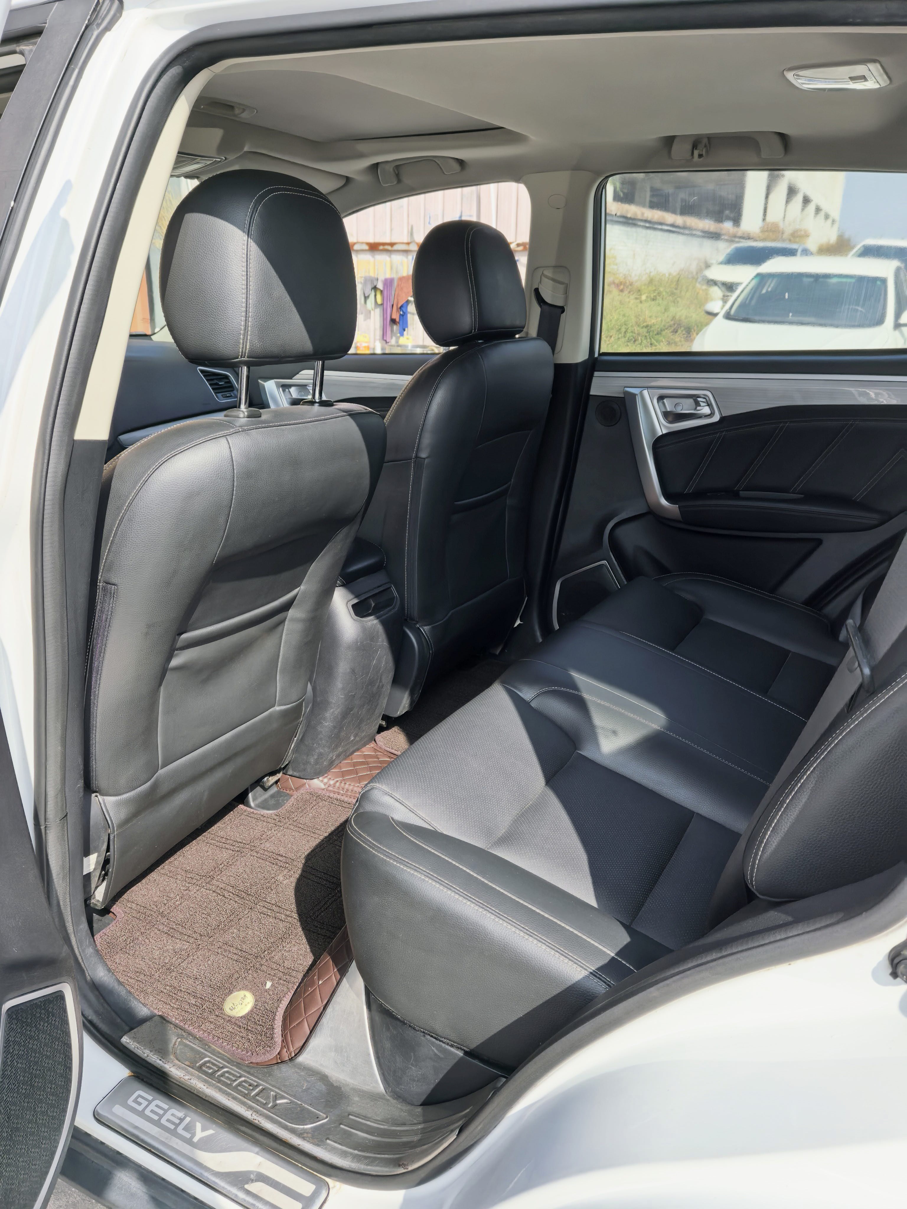 GEELY Vision X6 2016 imagen de coche #6