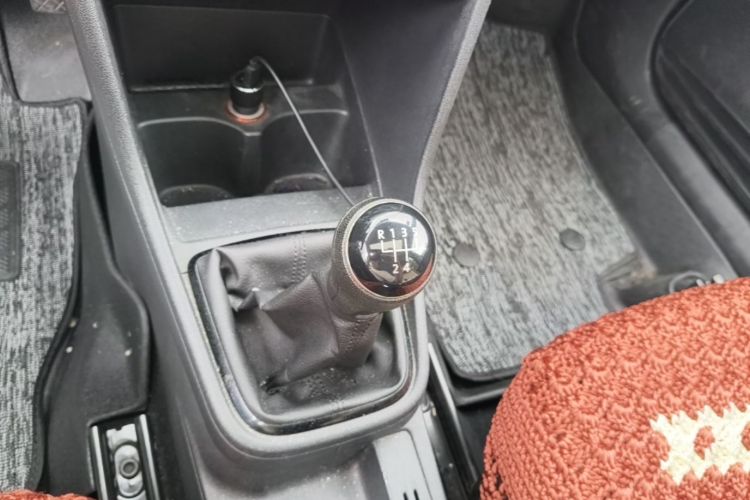 Volkswagen Santana 2016 #14 Volkswagen Santana 2016 car image #14