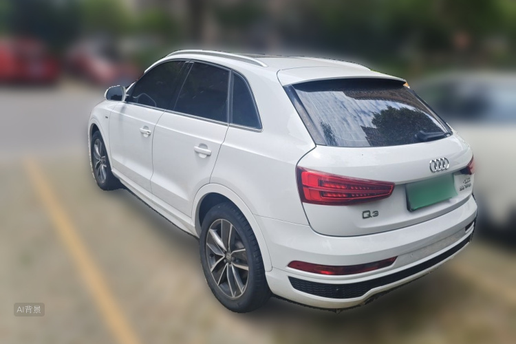 Audi Q3 2019 car image #5