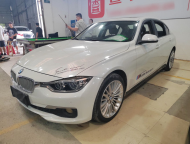 BMW 3 Series 2018 BMW 3 Series 2018 car image