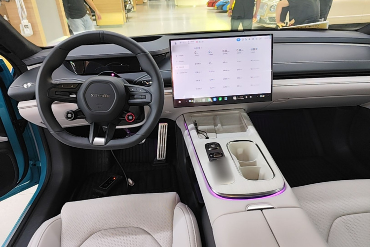 MI SU7 2024 car image #11