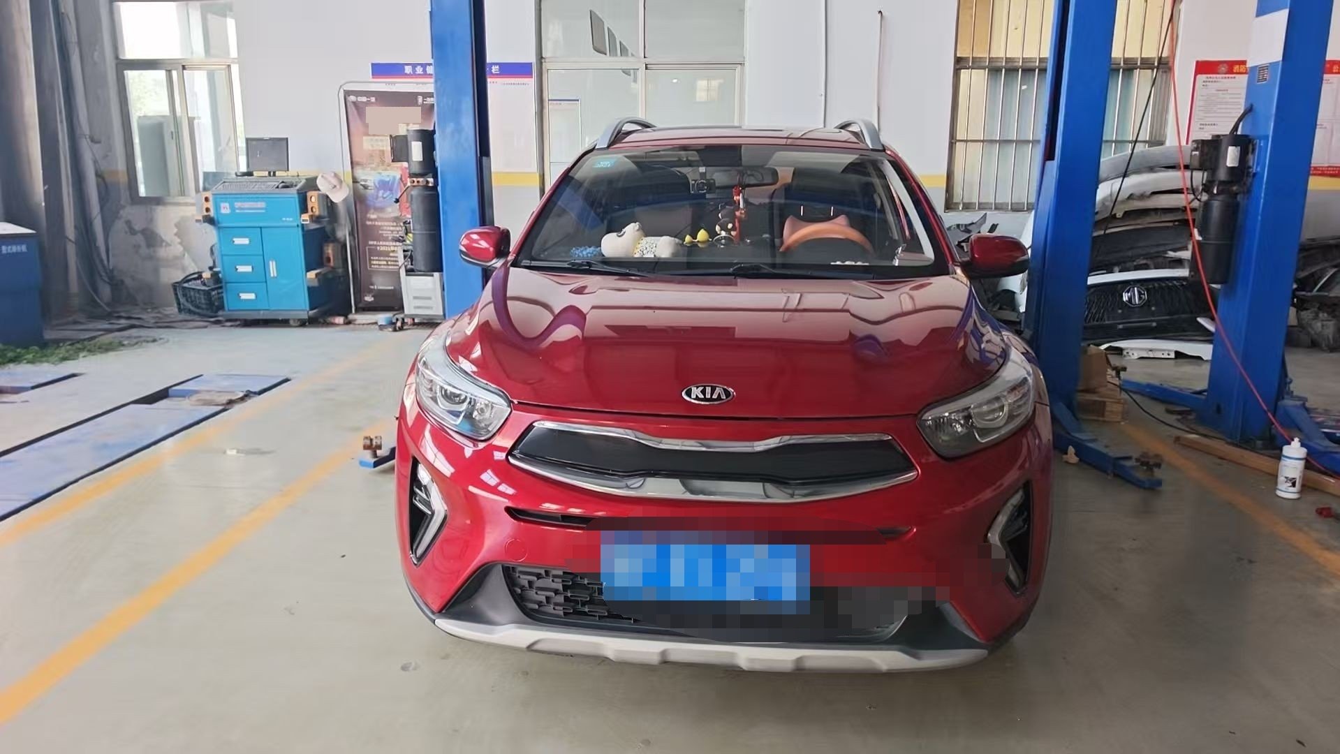 Kia KX1 2019 car image #2