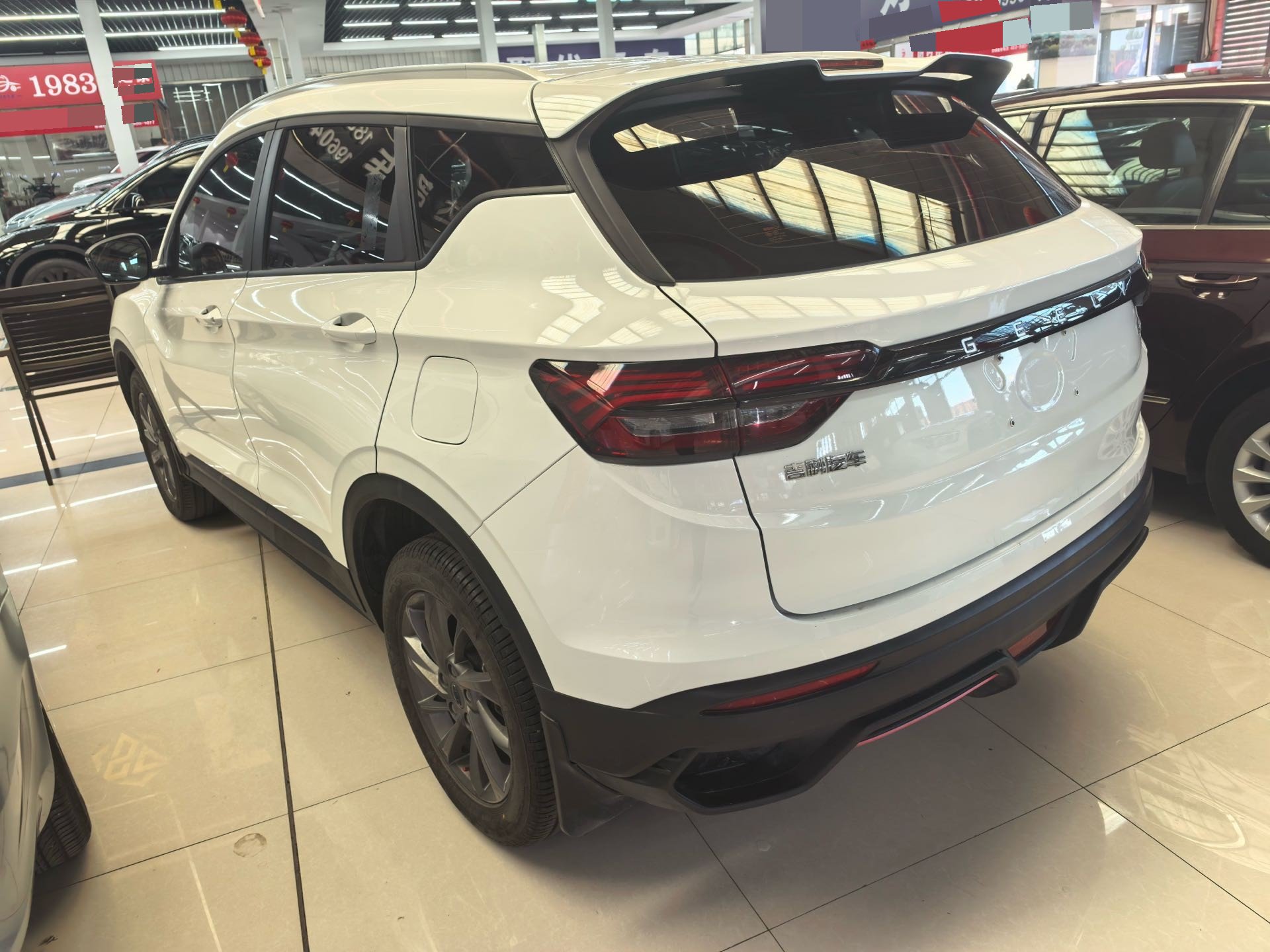 GEELY Coolray 2024 car image #2