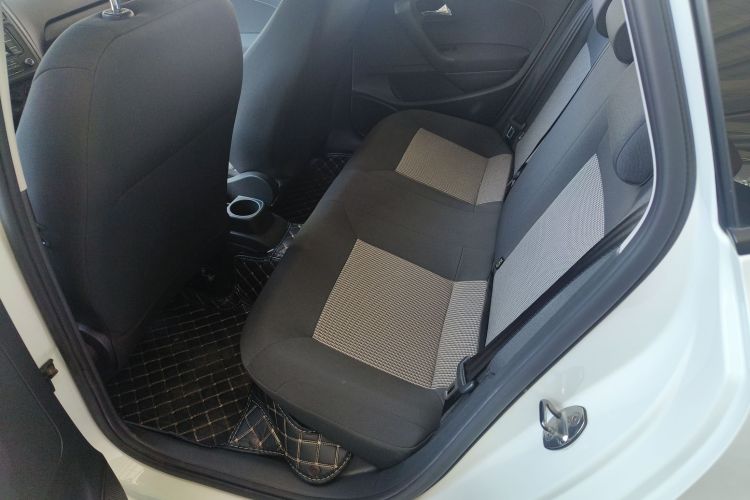 Volkswagen Polo 2017 #10 Volkswagen Polo 2017 car image #10