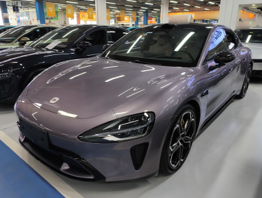MI SU7 2024 car image 