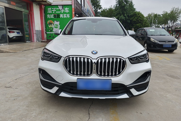 BMW X1 2021 car image #3