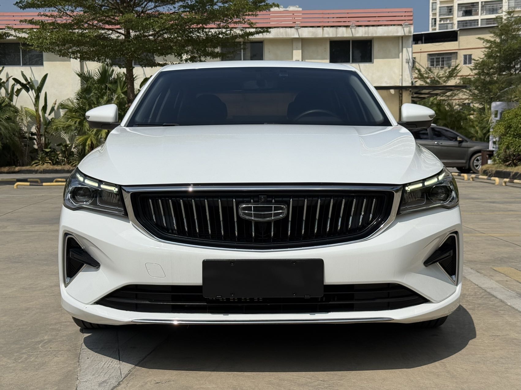GEELY Emgrand 2023 #2 GEELY Emgrand 2023 car image #2