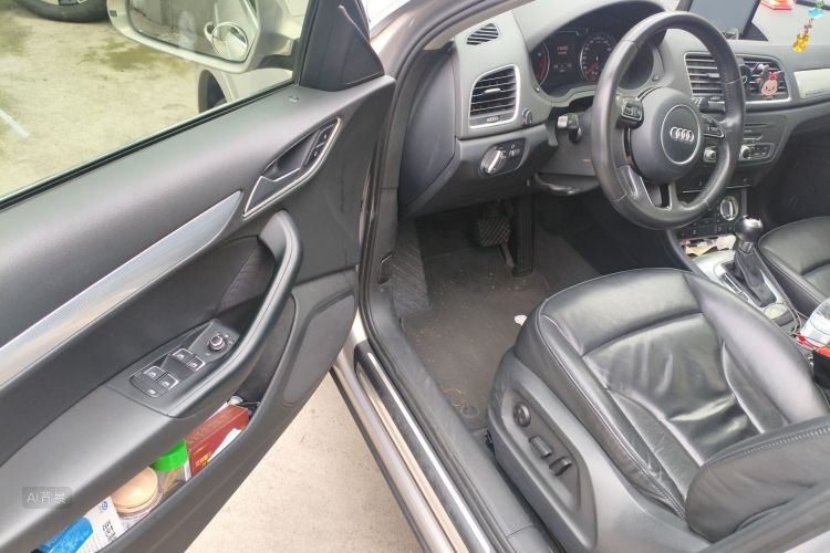 Audi Q3 2015 image de voiture #18