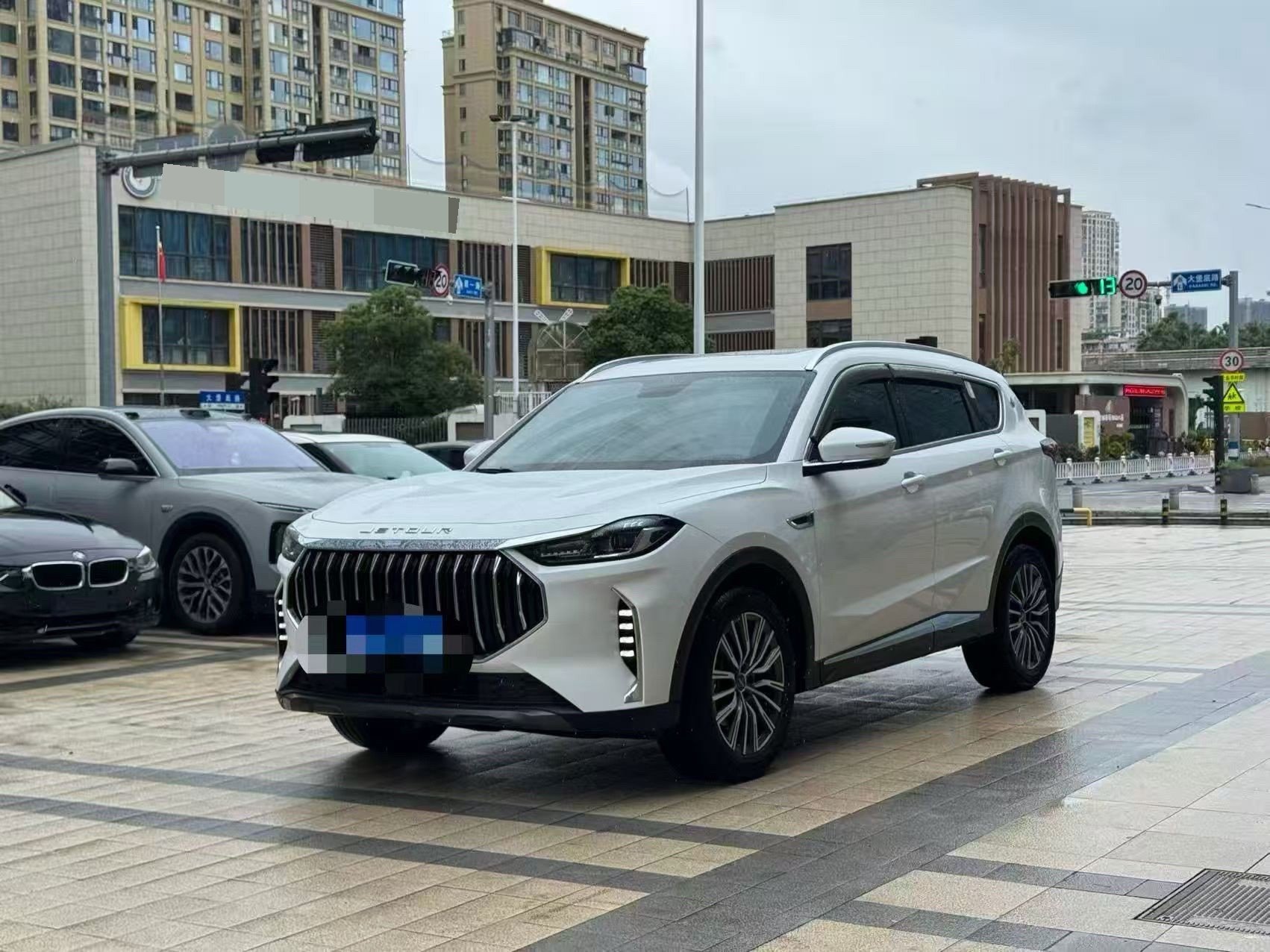 Jetour X70 PLUS 2023 car image 