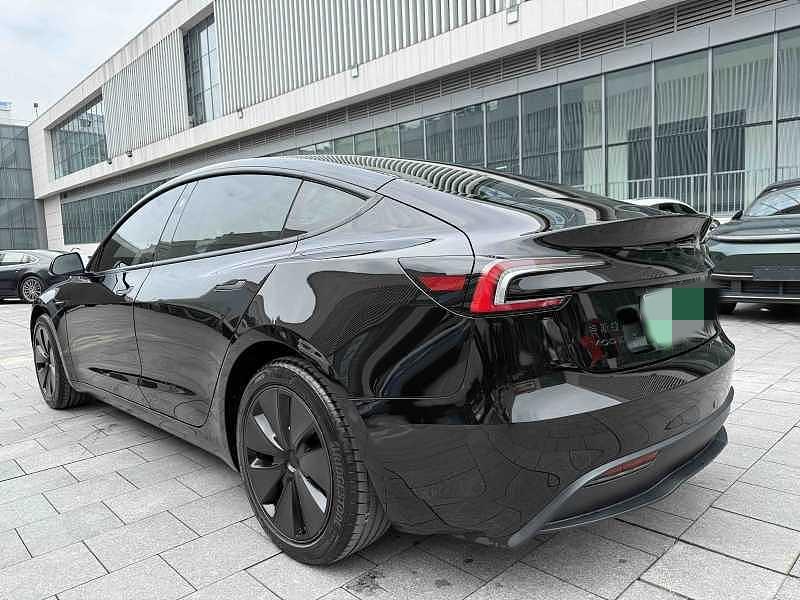 Tesla Model 3 2026 #4 Tesla Model 3 2026 car image #4