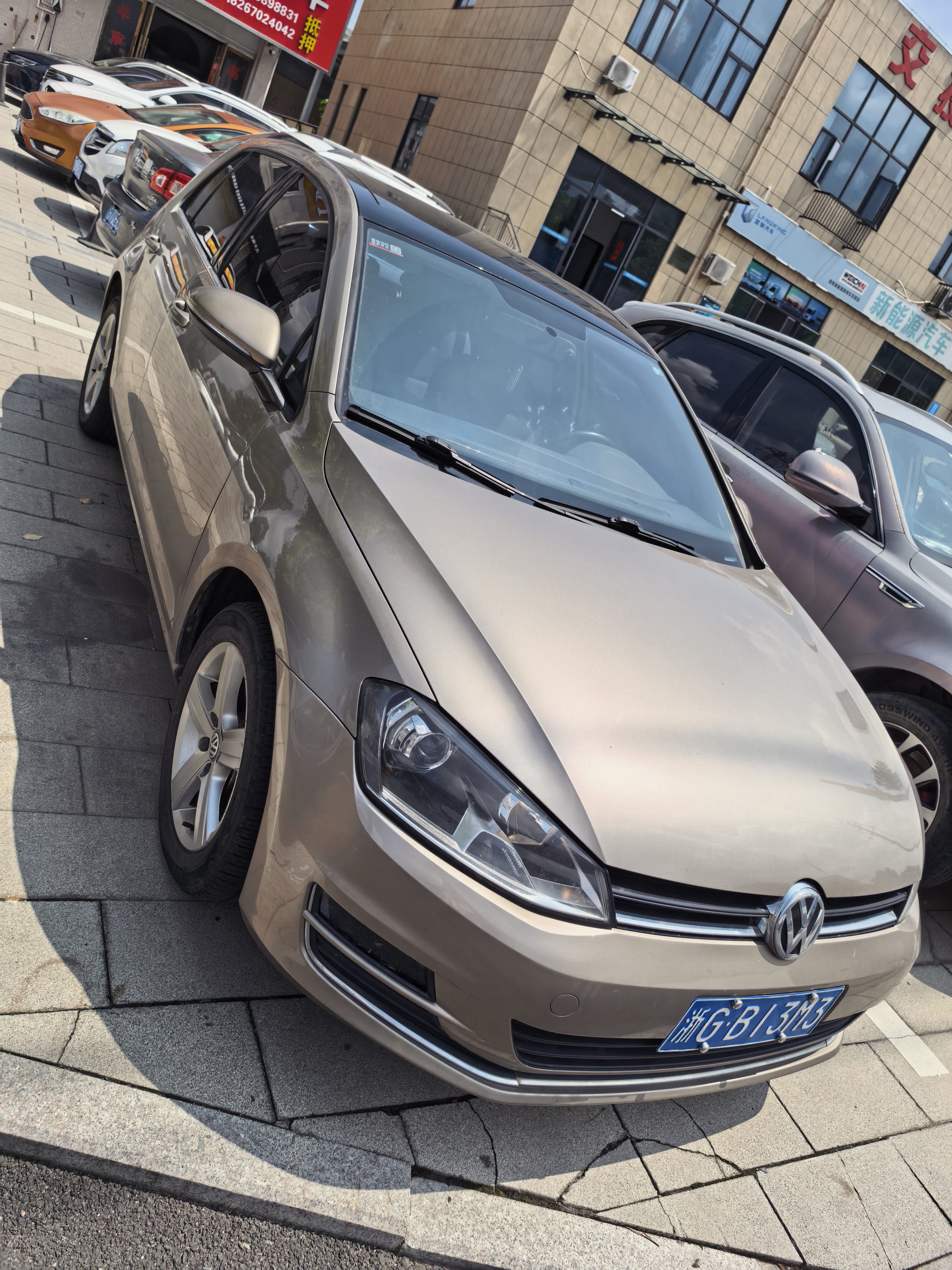 Volkswagen Golf 2016 Volkswagen Golf 2016 car image